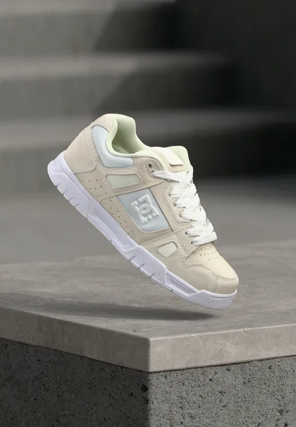 Кроссовки Dc Shoes Stag, цвет овсяный
