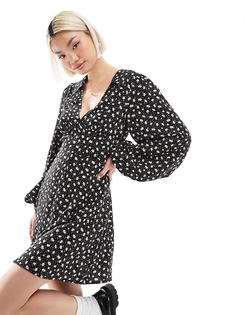

Мини-платье с мелким цветочным принтом Miss Selfridge