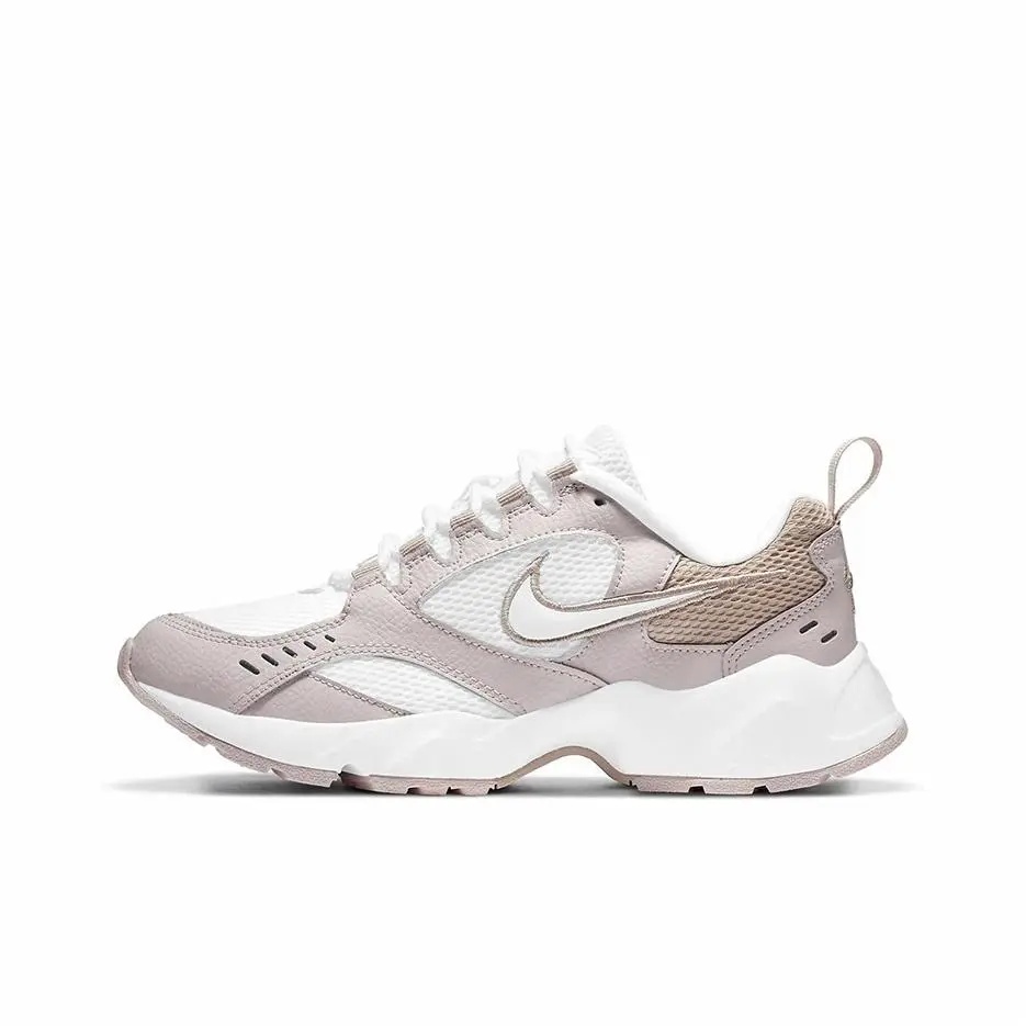 

Кроссовки низкие Lifestyle для подростков из коллекции Sports Life Nike, розовый/белый