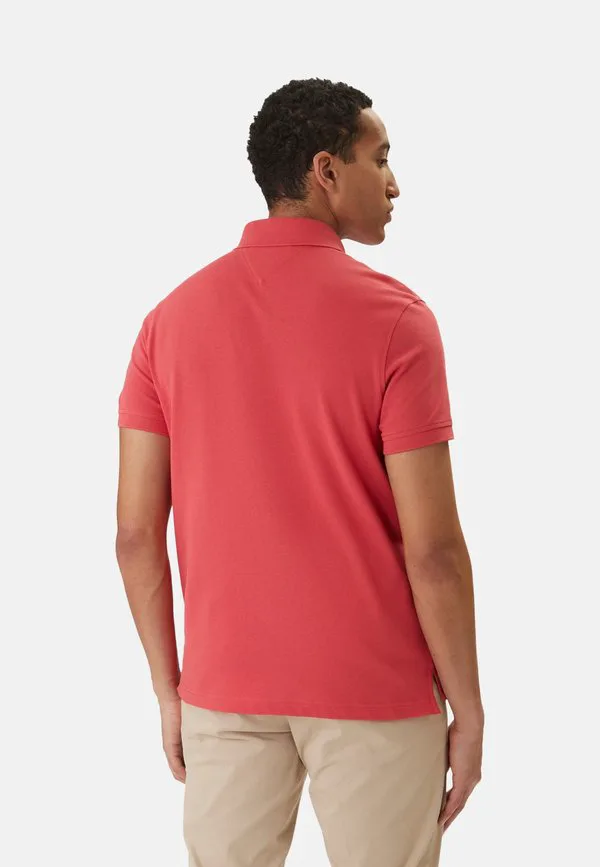 Обычная рубашка поло 1985 года Tommy Hilfiger, Vintage Red — фото 3