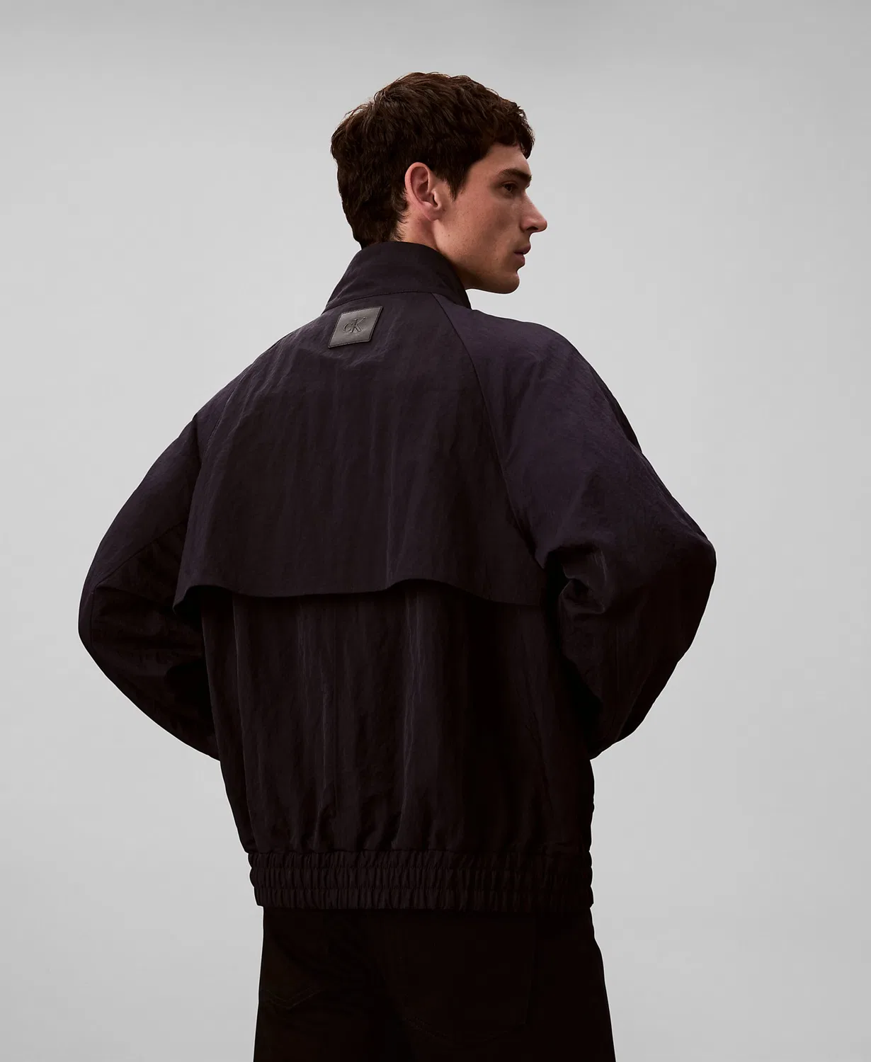 Куртка Calvin Klein межсезонья синего цвета — фото 3