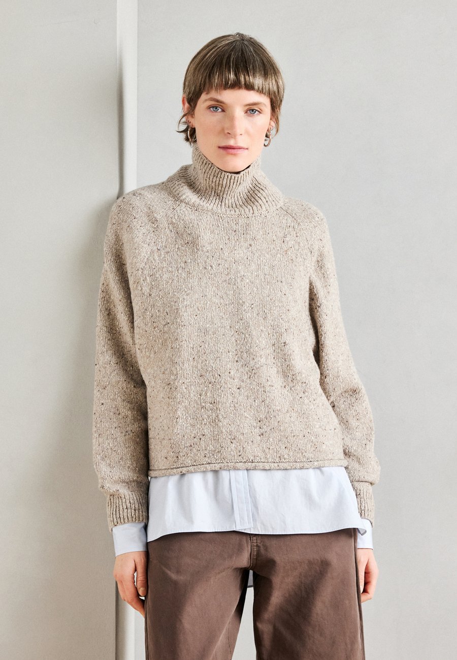 

Джемпер Marc O'Polo LONGSLEEVE STAND UP COLLAR, Chalky Mauve Melange/Beige