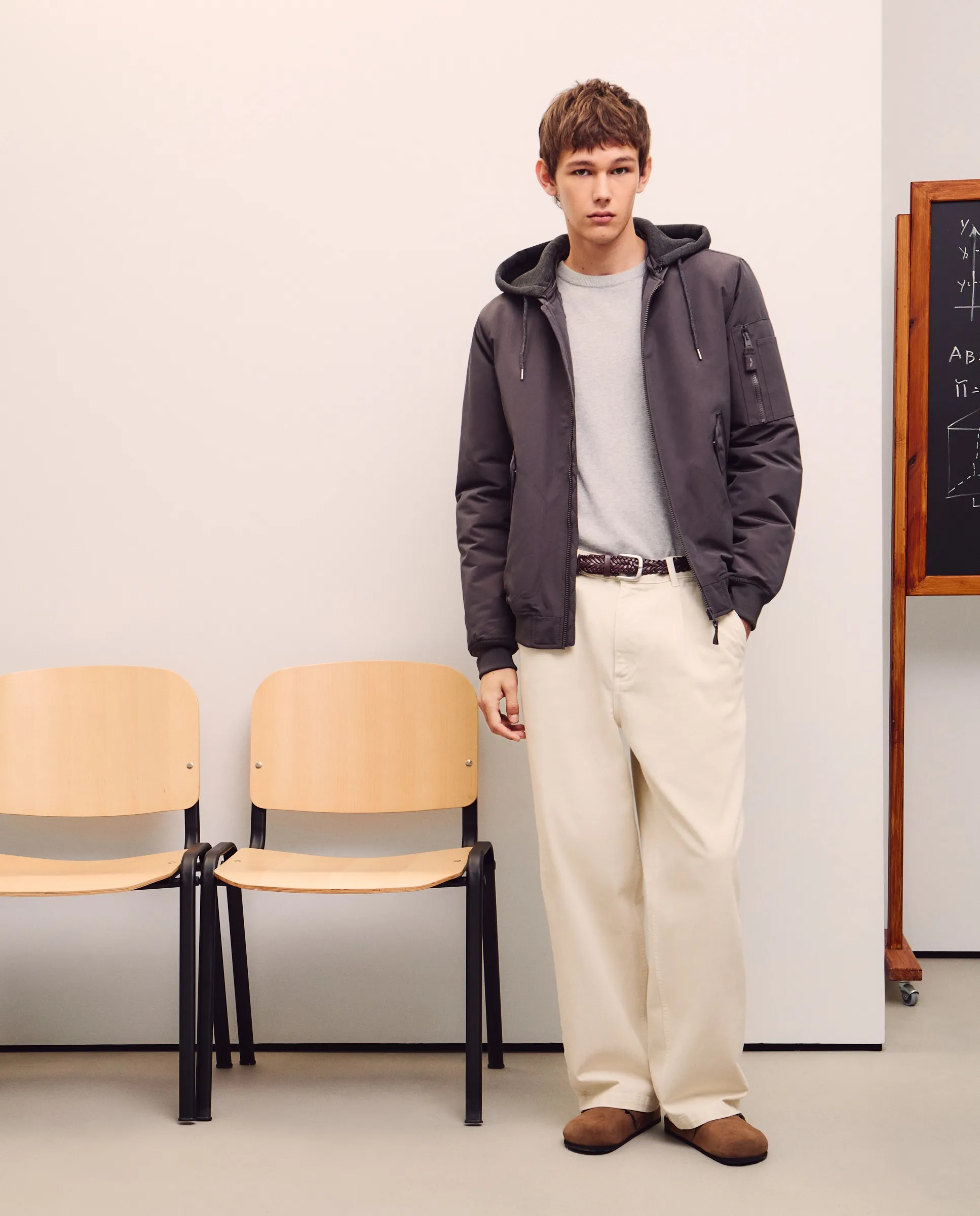 

Куртка-бомбер мужская с капюшоном Green Coast, серый