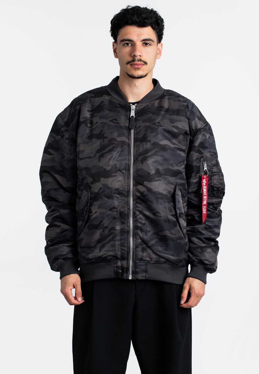 

Куртка-бомбер Ma-1 Cs Alpha Industries, черный