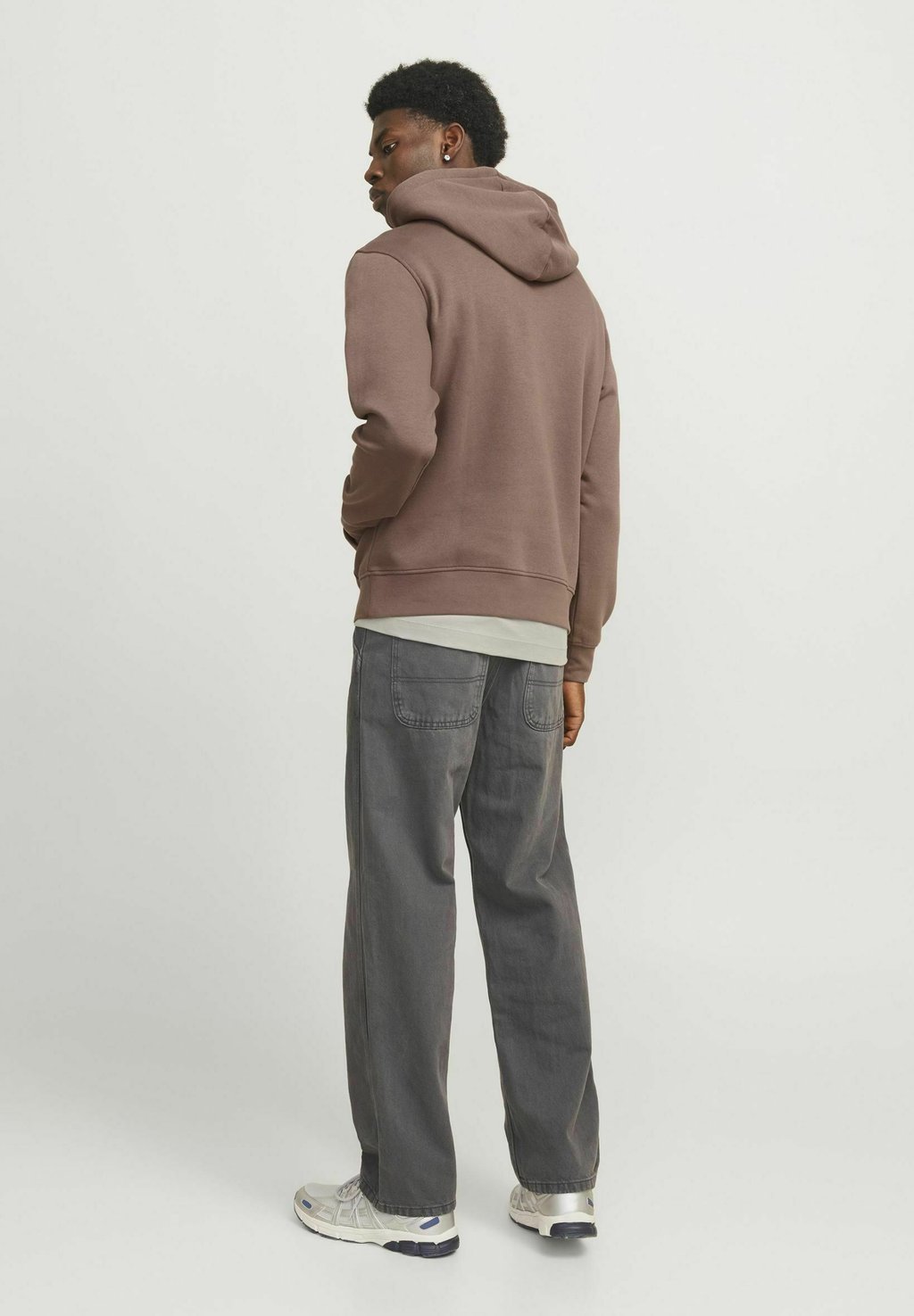

Толстовка с капюшоном JORVESTERBRO NOOS Jack & Jones, серо-коричневый