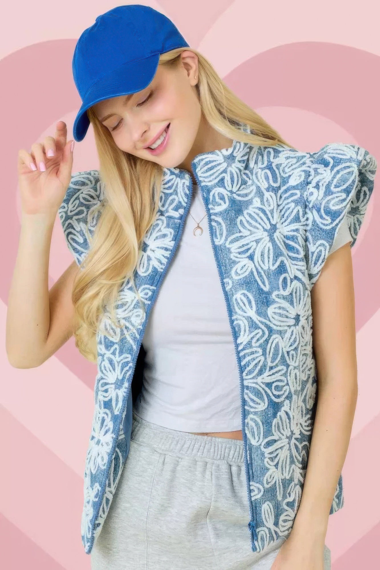 

Жилет из денима с цветочной вышивкой и бархатом FASHNZFAB, цвет denim/white