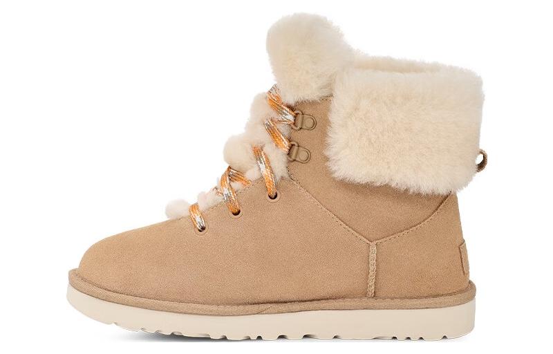 UGG Классические миниатюрные альпийские шнурованные сандалии песочного цвета, цвет Sand — фото 2