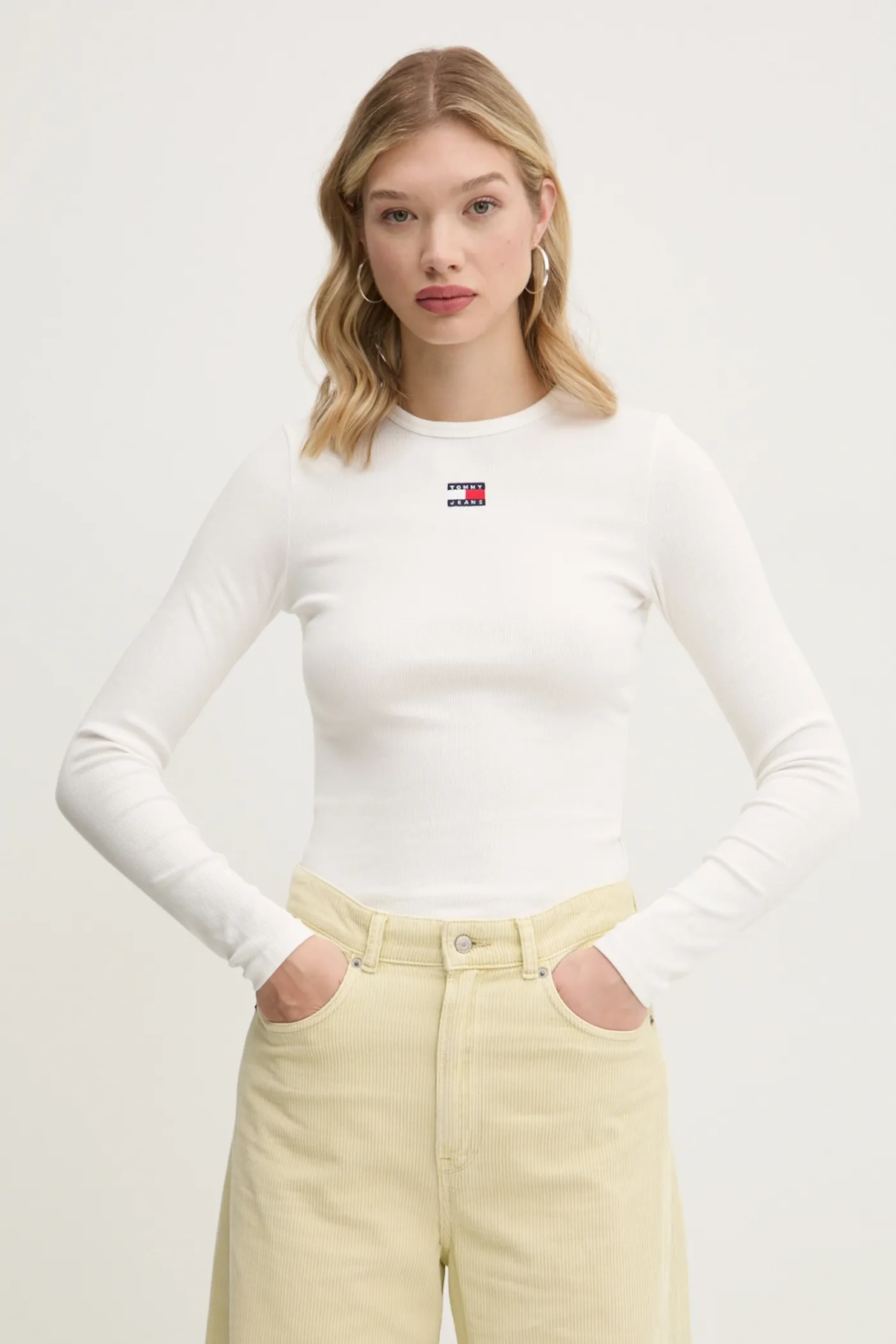 

Футболка с длинным рукавом Tommy Jeans, бежевый
