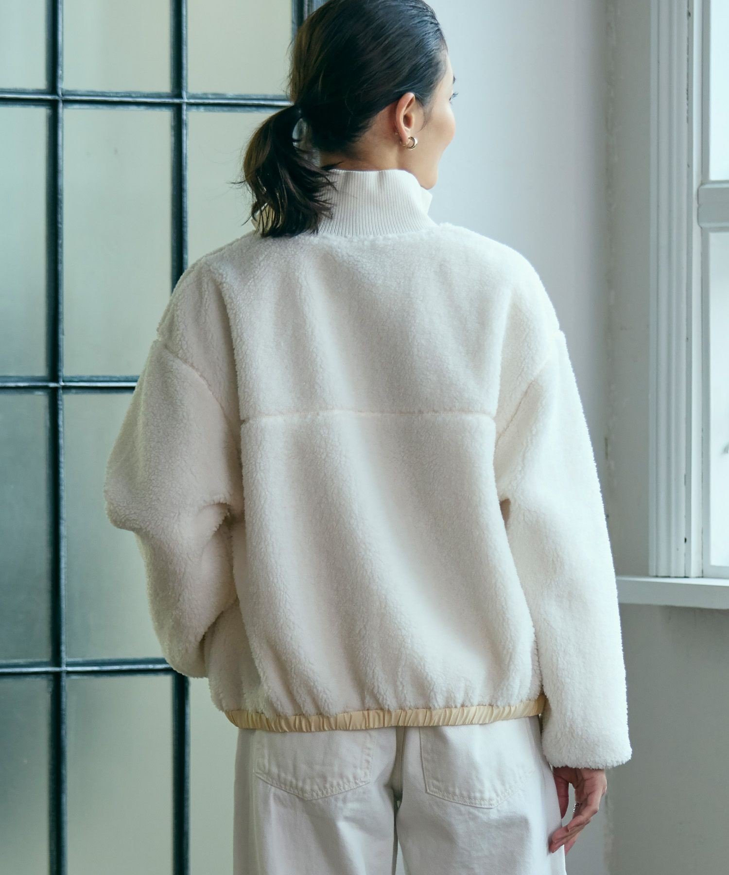 Куртка-бомбер LACOSTE Ivory, воротник-стойка, бежевый — фото 3