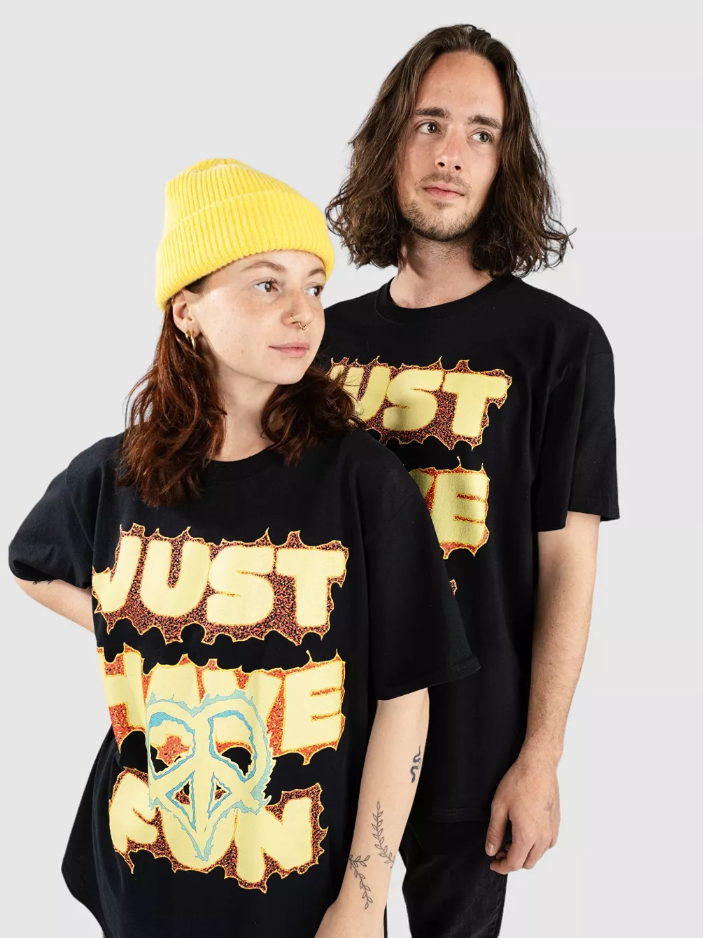 

Футболка с эскизом Just Have Fun, черный