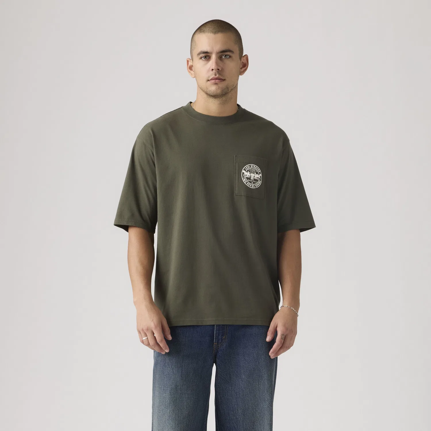 Футболка свободного кроя с коротким рукавом и графическим принтом, с карманом Levi's, Green — фото 3
