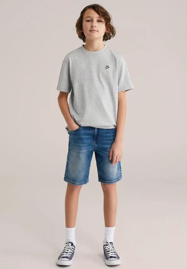 Простая футболка We Fashion, Grey