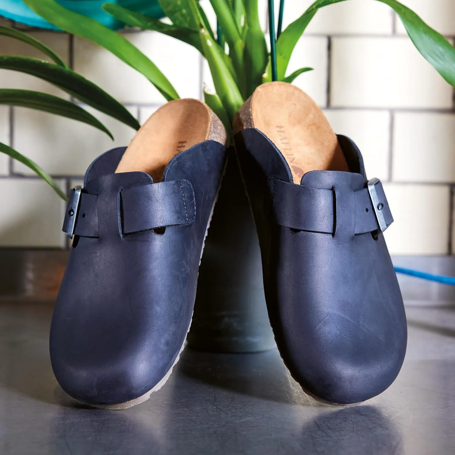 

Сабо HAFLINGER Porto Elegant из кожи с резиновой подошвой и стелькой из пробки и латекса, универсальные