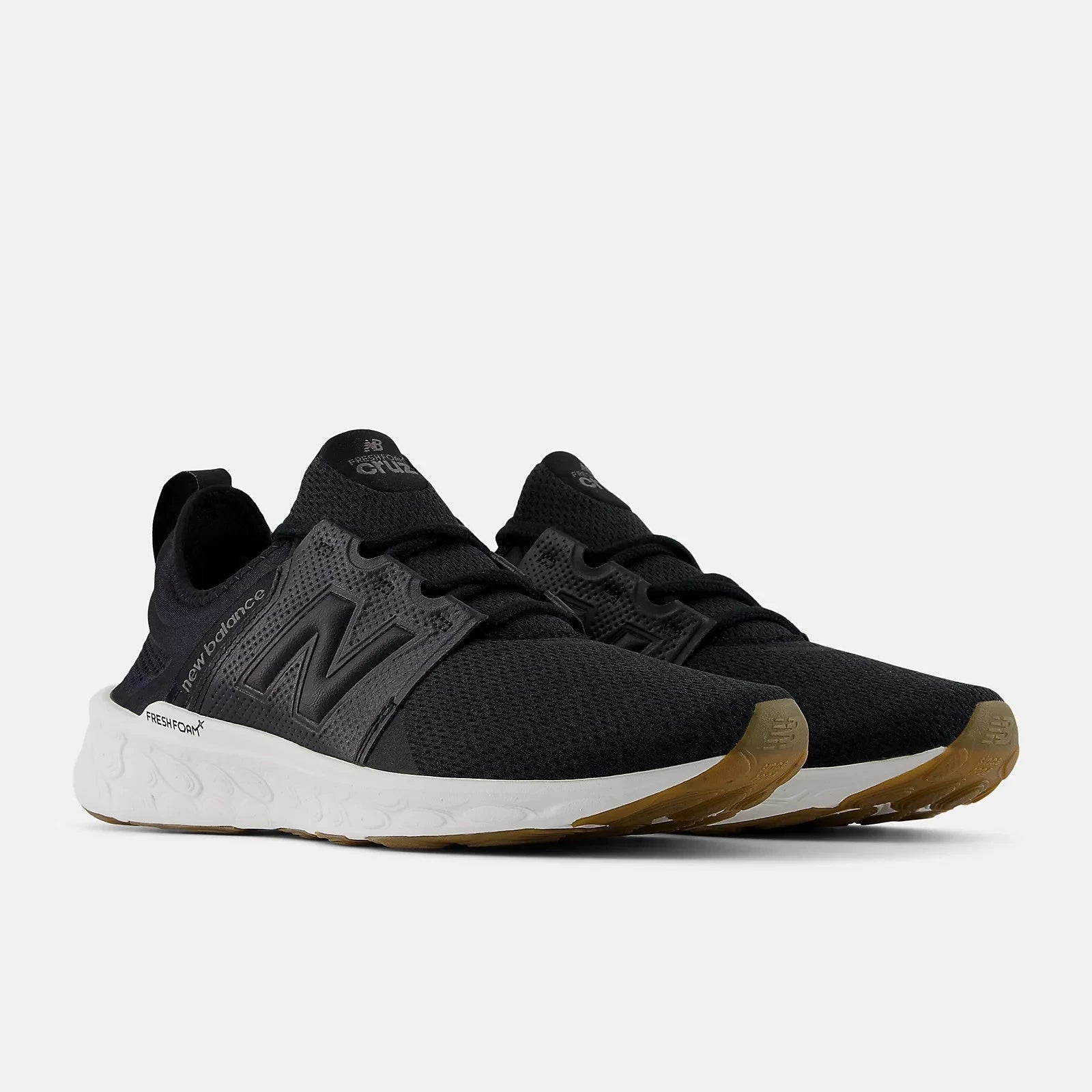 

Мужские беговые кроссовки New Balance Fresh Foam X Cruz V3 MCRUZLZ3 черного цвета ZOGG2574