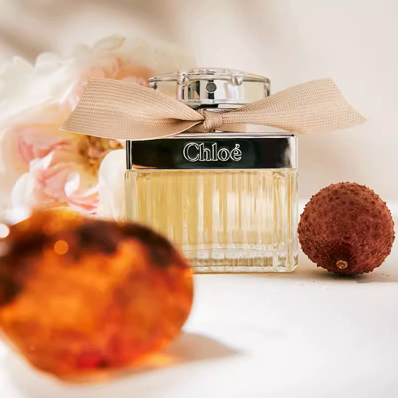 Набор парфюмерной воды Chloe Ribbon Women's Arts Painted Language Classic Box, 50 мл + 100 мл Chloé, perfume 50ml+body lotion 100ml — фото 4