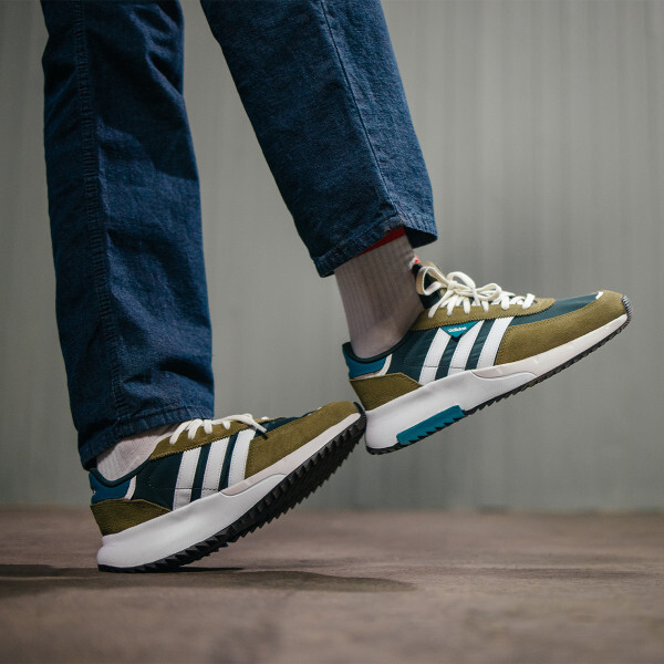 

Кроссовки ретропи f2 Adidas, зеленый