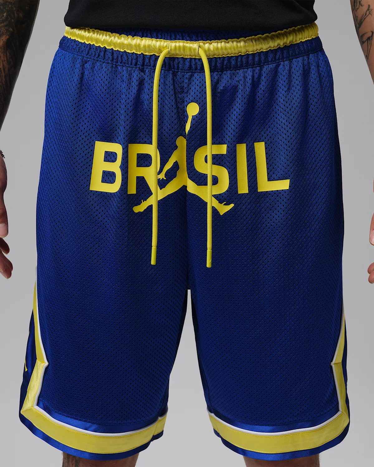 Мужские шорты Jordan из сетки с бриллиантовым узором, Old Royal/Yellow Pulse — фото 2