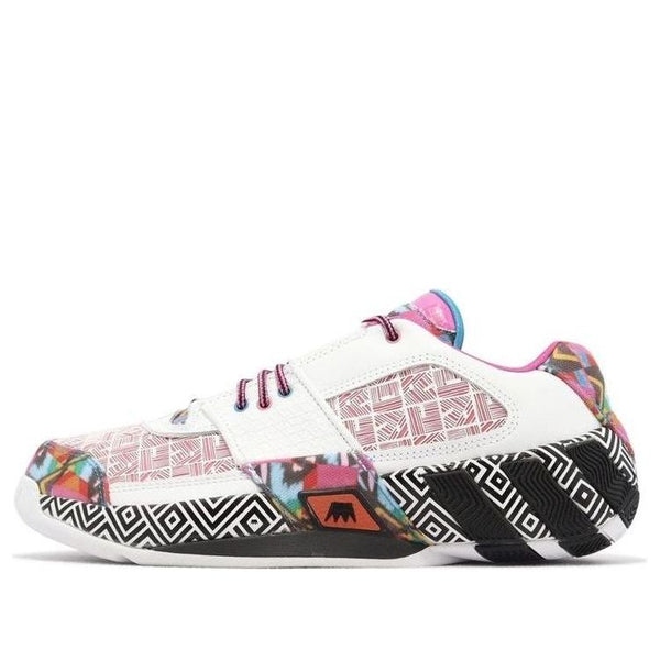 

Кроссовки undrcrwn x gil zero restomod 'remix collection' 2022 Adidas, белый