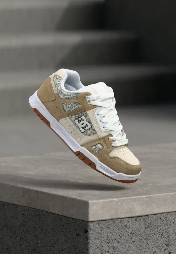 Кроссовки Dc Shoes Stag, разноцветные