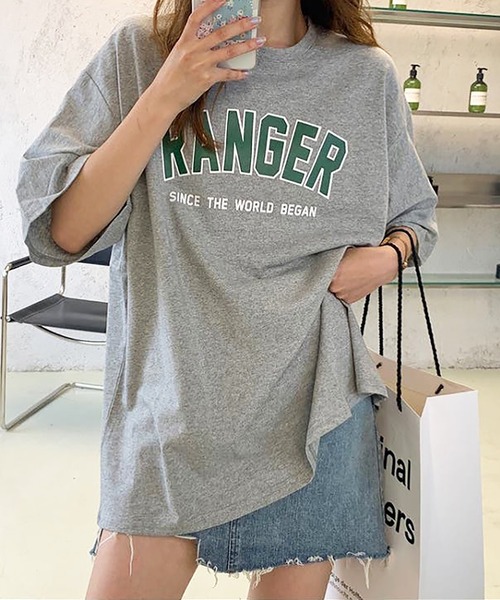 

Футболка с логотипом, колледж Girly Doll, серая