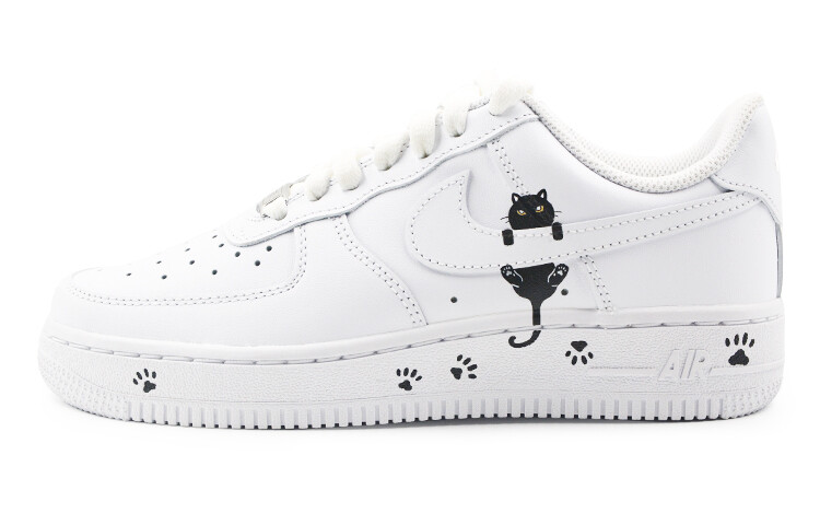 

Кроссовки Nike Air Force 1 Skateboard Shoes Women's Low-Top White Black