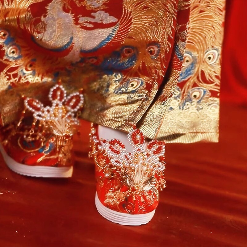 

Женские повседневные туфли женские красно-оранжевый Dance Embroidery