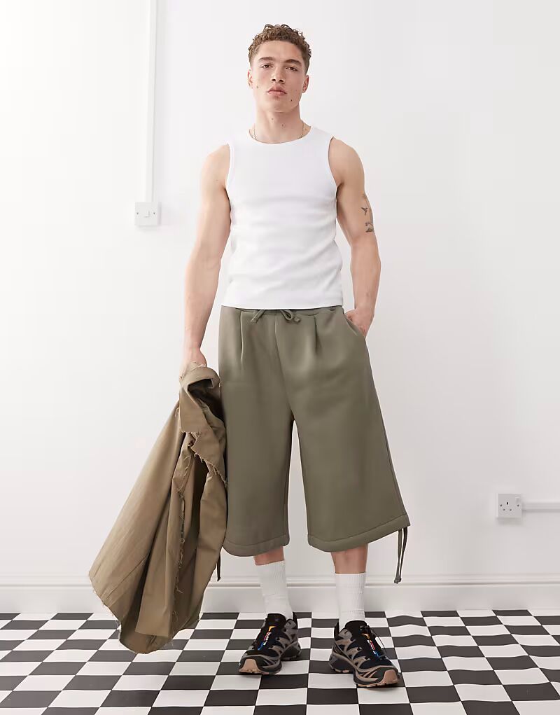 

ASOS DESIGN свободные удлиненные шорты со складками цвета хаки