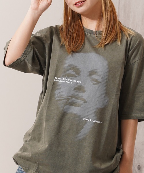 

Футболка с разноцветными принтами 1111clothing