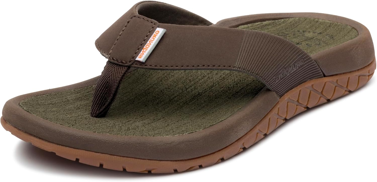 

Мужские сандалии Grundens FishFinder, Быстросохнущие, удобные и мужские шлепанцы с улучшенным сцеплением и полной поддержкой свода стопы для рыбалки и активного отдыха на природе, темно-коричневый