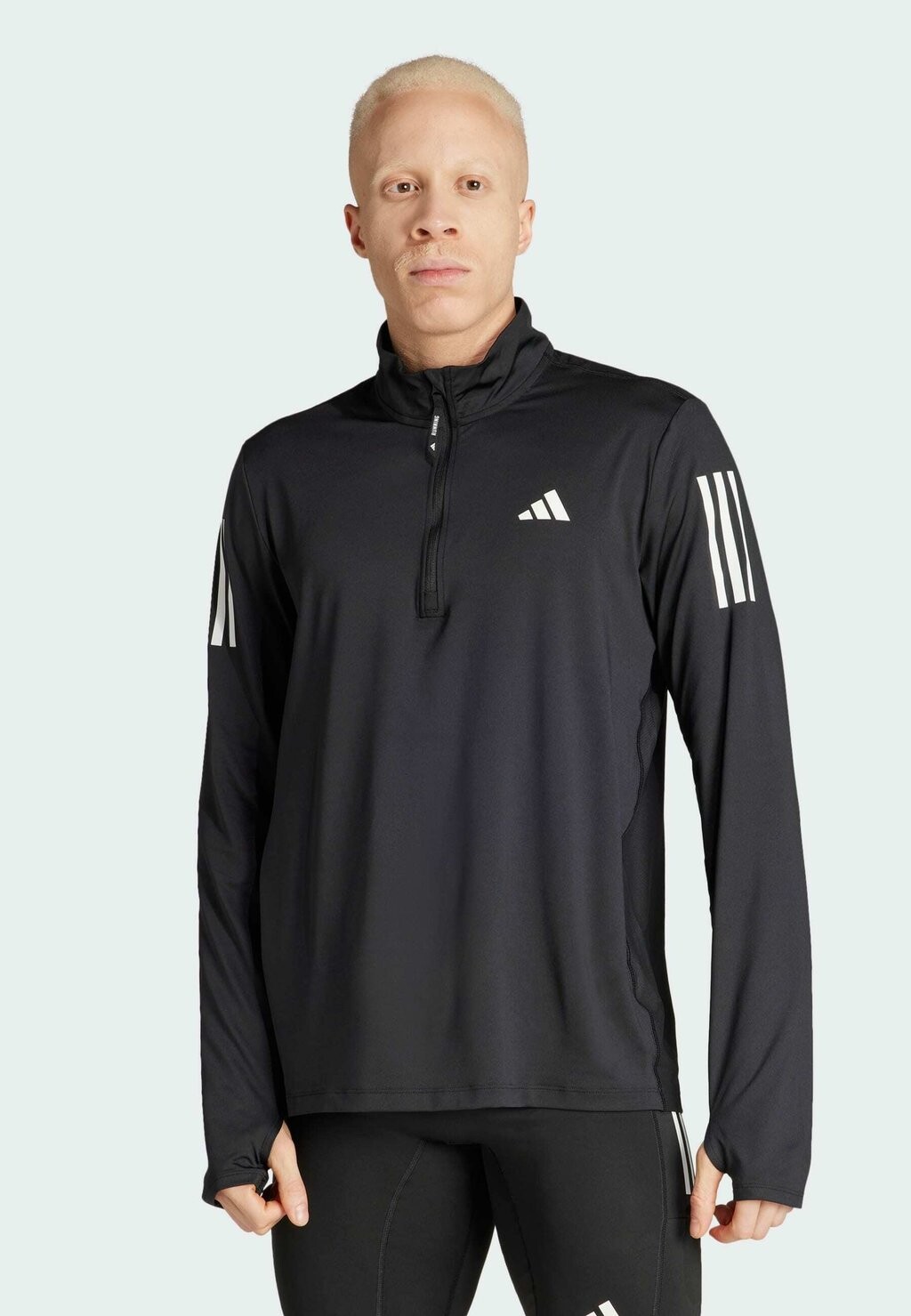 

Топ Adidas, черный