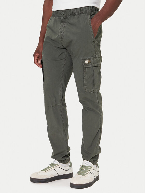 

Брюки regular fit DM0DM22003 Tommy Jeans, зеленый