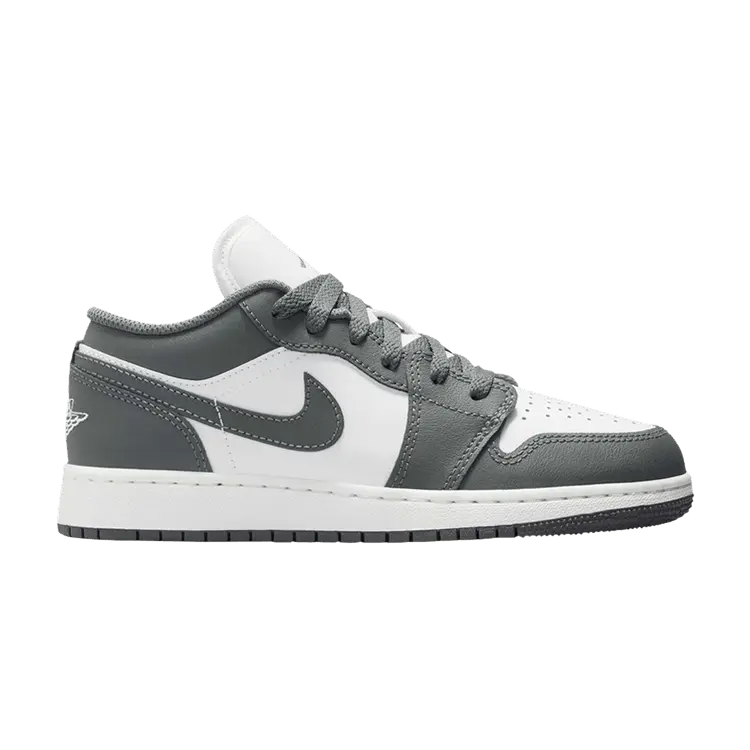

Кроссовки Air Jordan Air Jordan 1 Low GS 'Iron Grey Summit White', серый