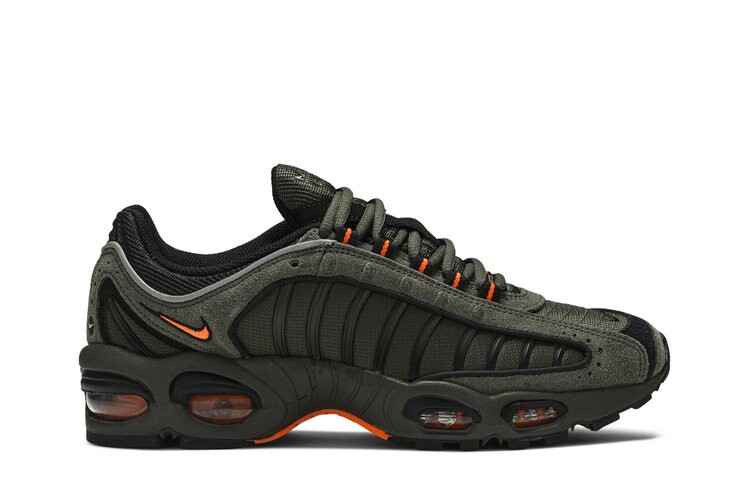 

Кроссовки Nike Air Max Tailwind 4 'Flight Jacket', зеленый