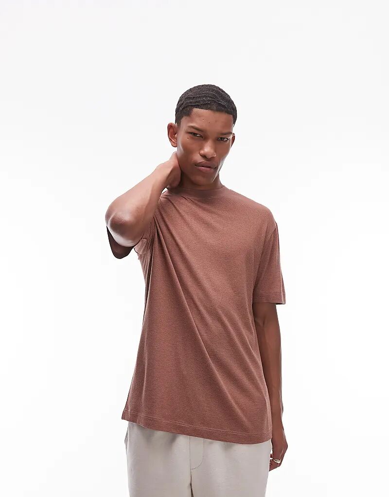 

Футболка Topman свободного кроя в тонкую полоску коричневого цвета