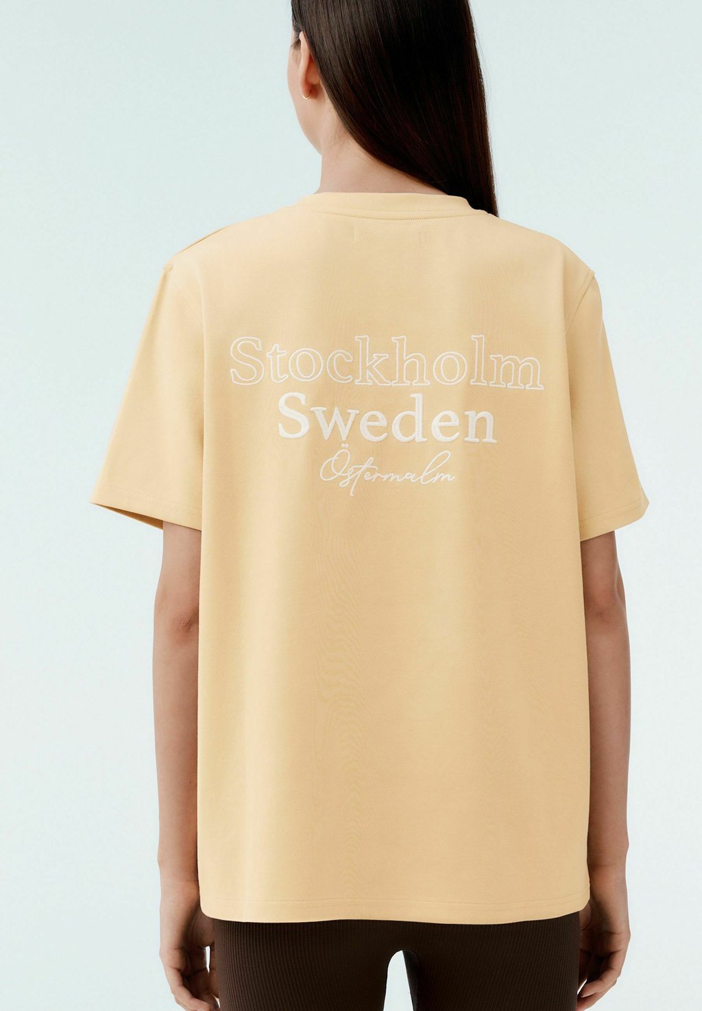 

Футболка с принтом EMBROIDERED CITY BACK GRAPHIC Next, желтый