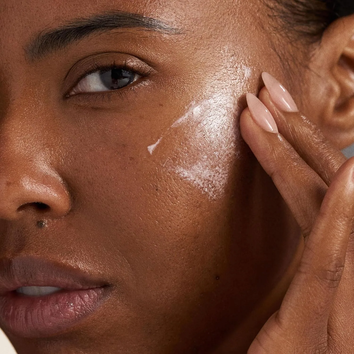 Dermalogica Prisma Protect SPF30, увлажняющий солнцезащитный крем для лица, защищает от УФ-лучей, увлажняет и повышает естественное сияние кожи. 50 мл (1 шт.) — фото 3