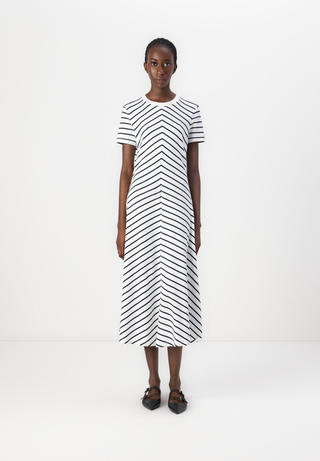

Платье из джерси MODERN MIDI DRESS Tommy Hilfiger, белый