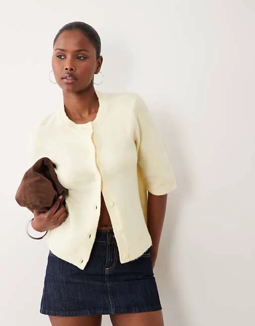 

Мягкий вязаный кардиган с короткими рукавами Vila пастельно-желтого меланжа