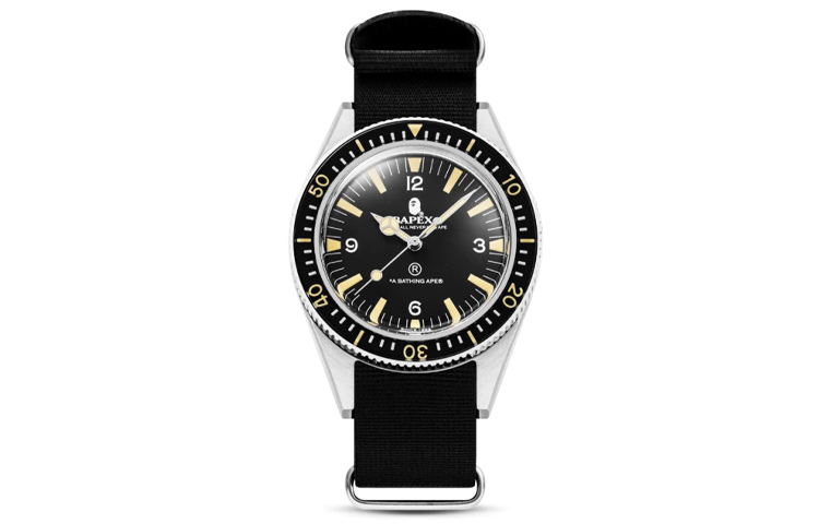 

A BATHING APE Часы Bape Classic Type 1 Bapex Watch Black, Black