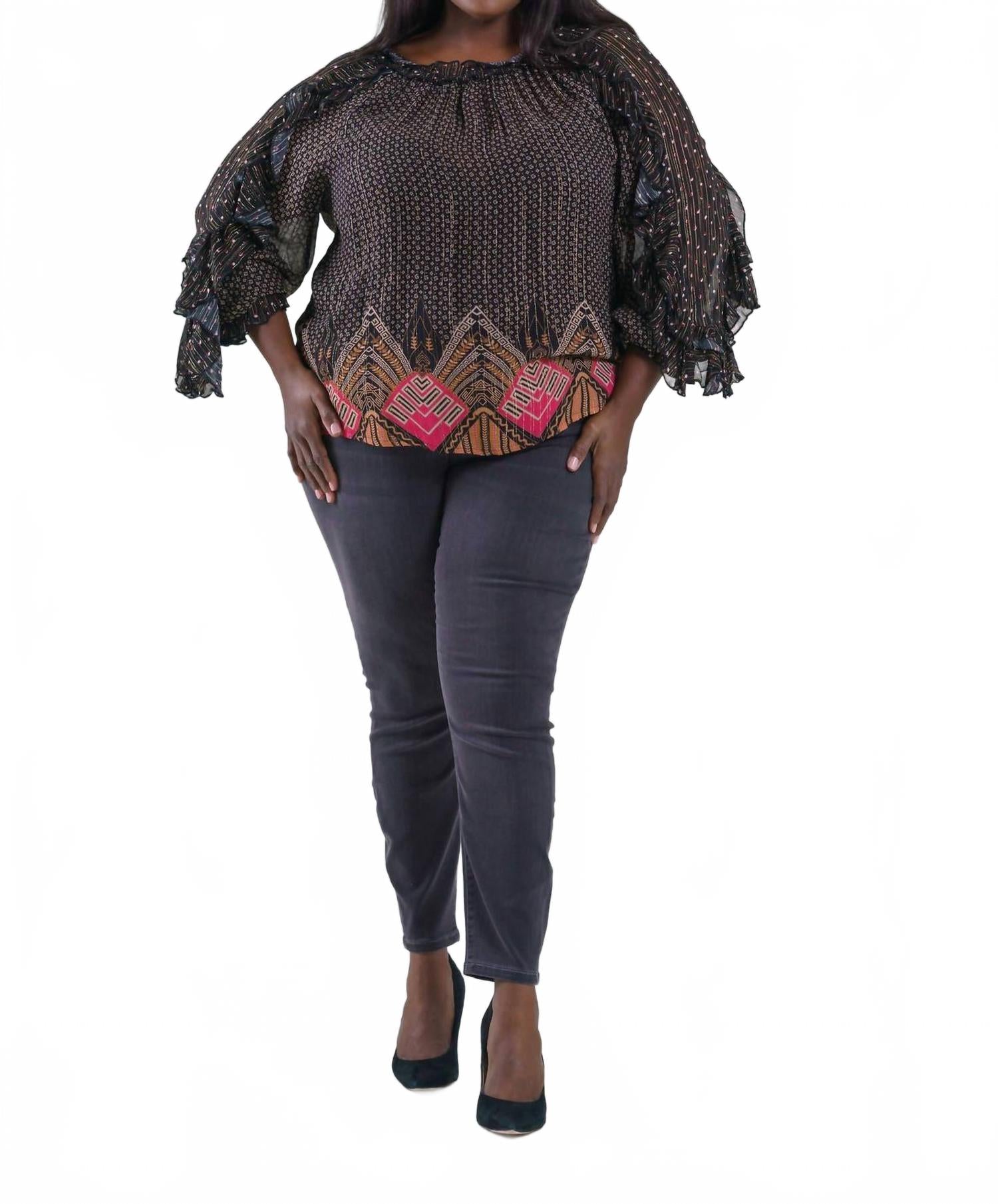 

Топ Kelina черный -bl^nk-