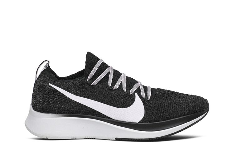 

Кроссовки Nike Wmns Zoom Fly Flyknit 'Black Pink Foam', розовый