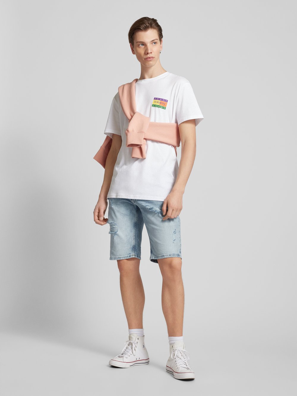 

Джинсовые шорты прямого кроя с 5 карманами, модель «RONNIE» Tommy Jeans, светло-голубой