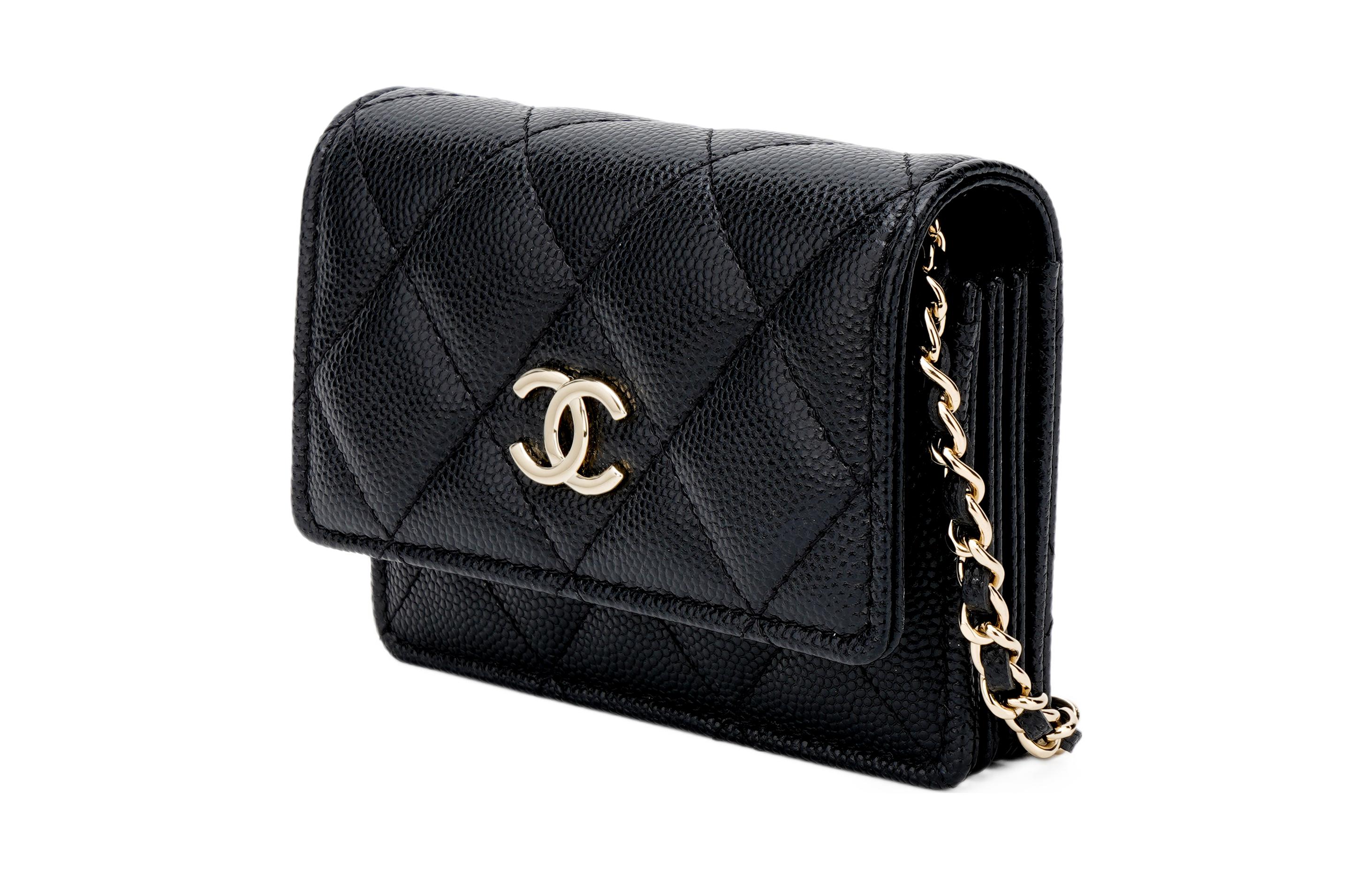 CHANEL Сумка через плечо из зернёной телячьей кожи Кроссбоди Монетница Женский кардхолдер чёрный — фото 3