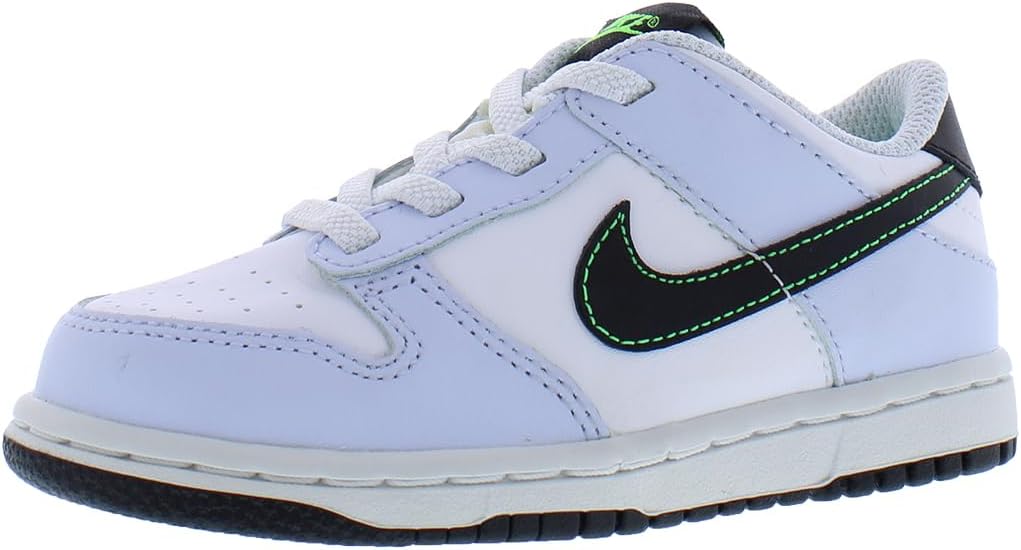 

Кроссовки Nike Boys' Dunk Low SE, белый/черный/серый