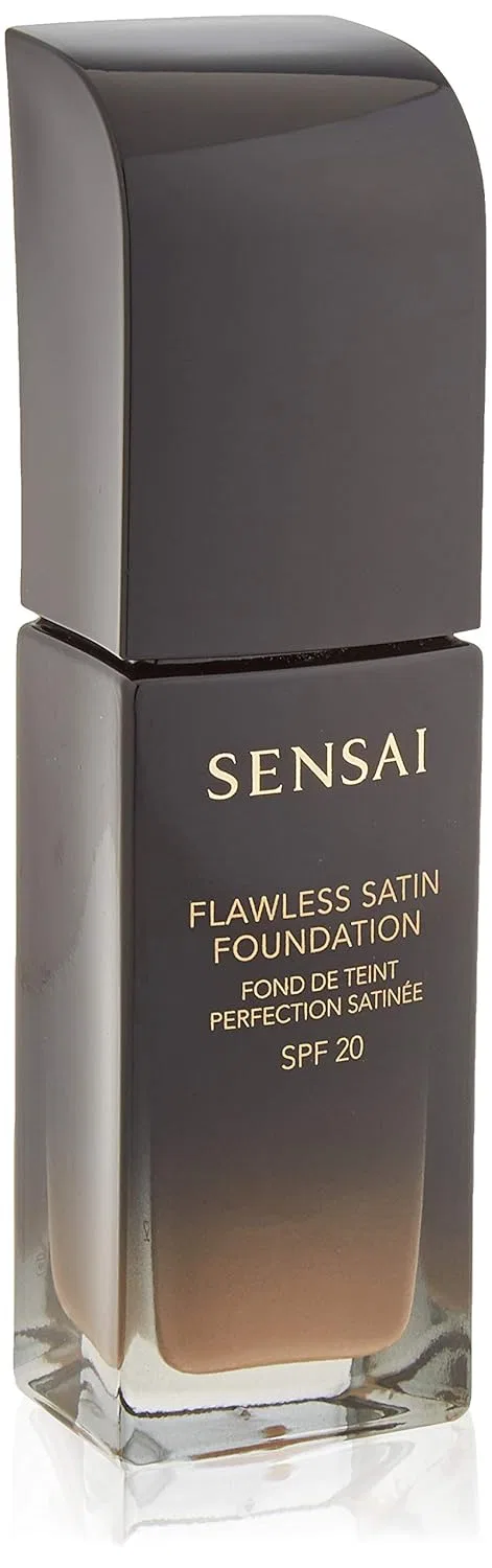Жидкий тональный крем «Flawless Satin Foundation» от Sensai Kanebo, 450 Lbs