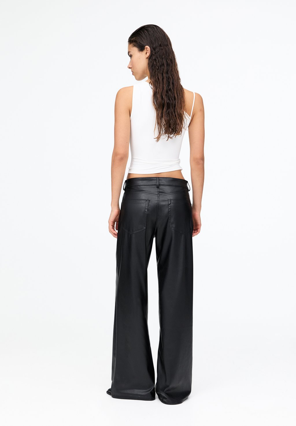 

Брюки WIDE PULL&BEAR, черный