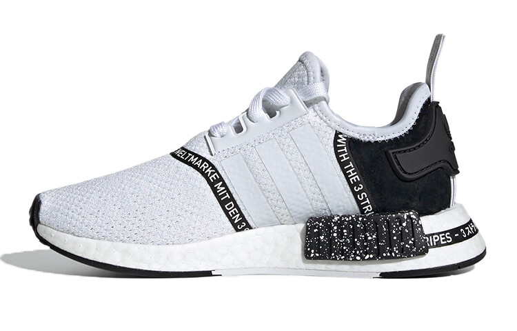 

Кроссовки Adidas NMD R1 White Black GS