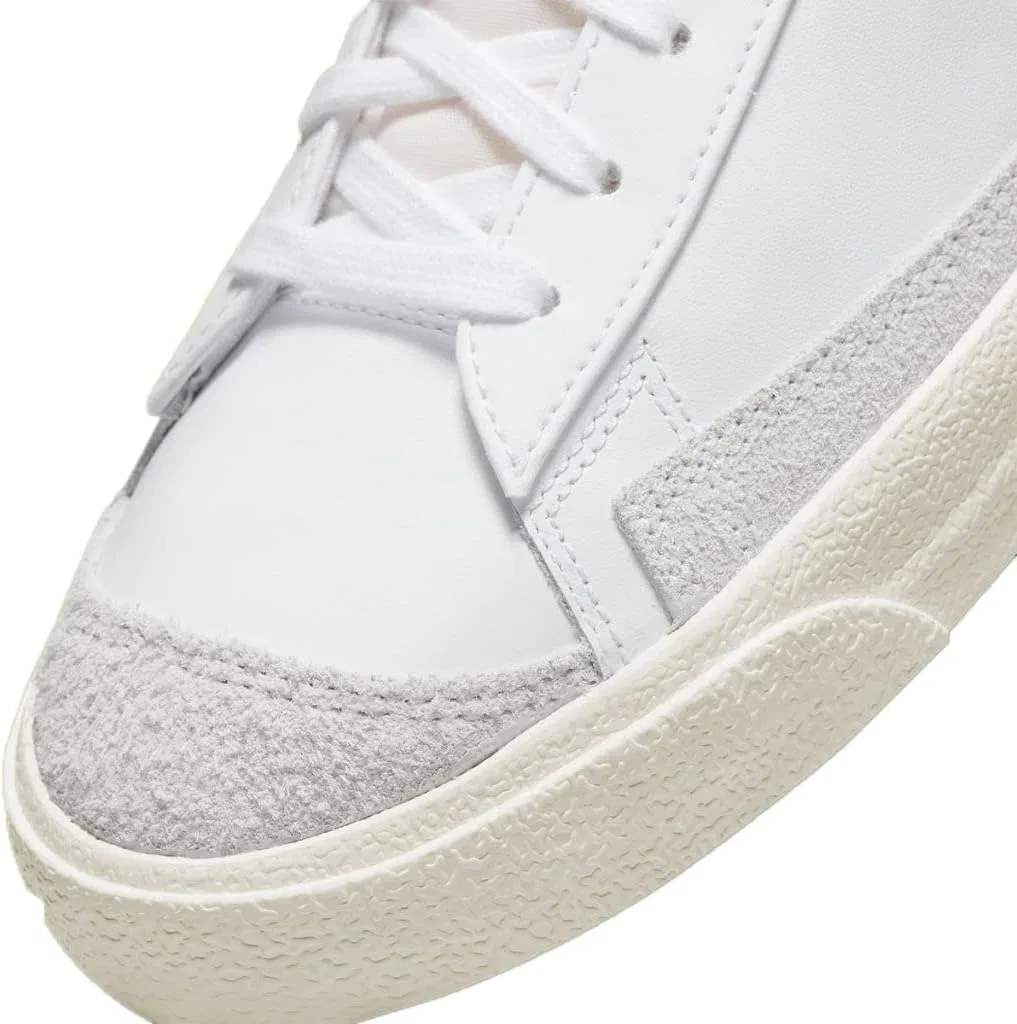 Кроссовки баскетбольные Nike Blazer Mid '77 VNTG, зеленый — фото 2