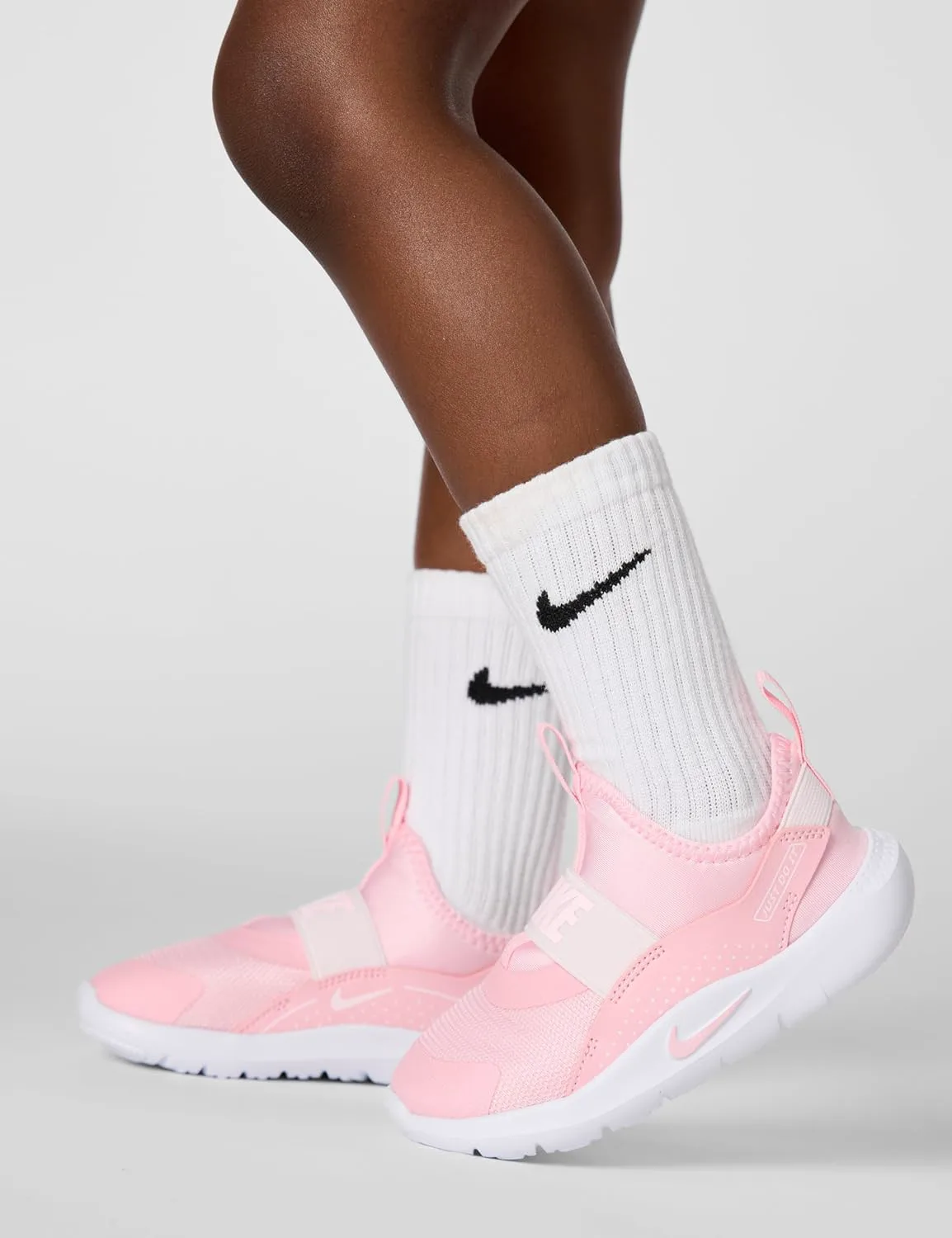 Кроссовки для бега Nike Flex Runner 4 для детей и подростков, нежно-розовый/розовый — фото 2