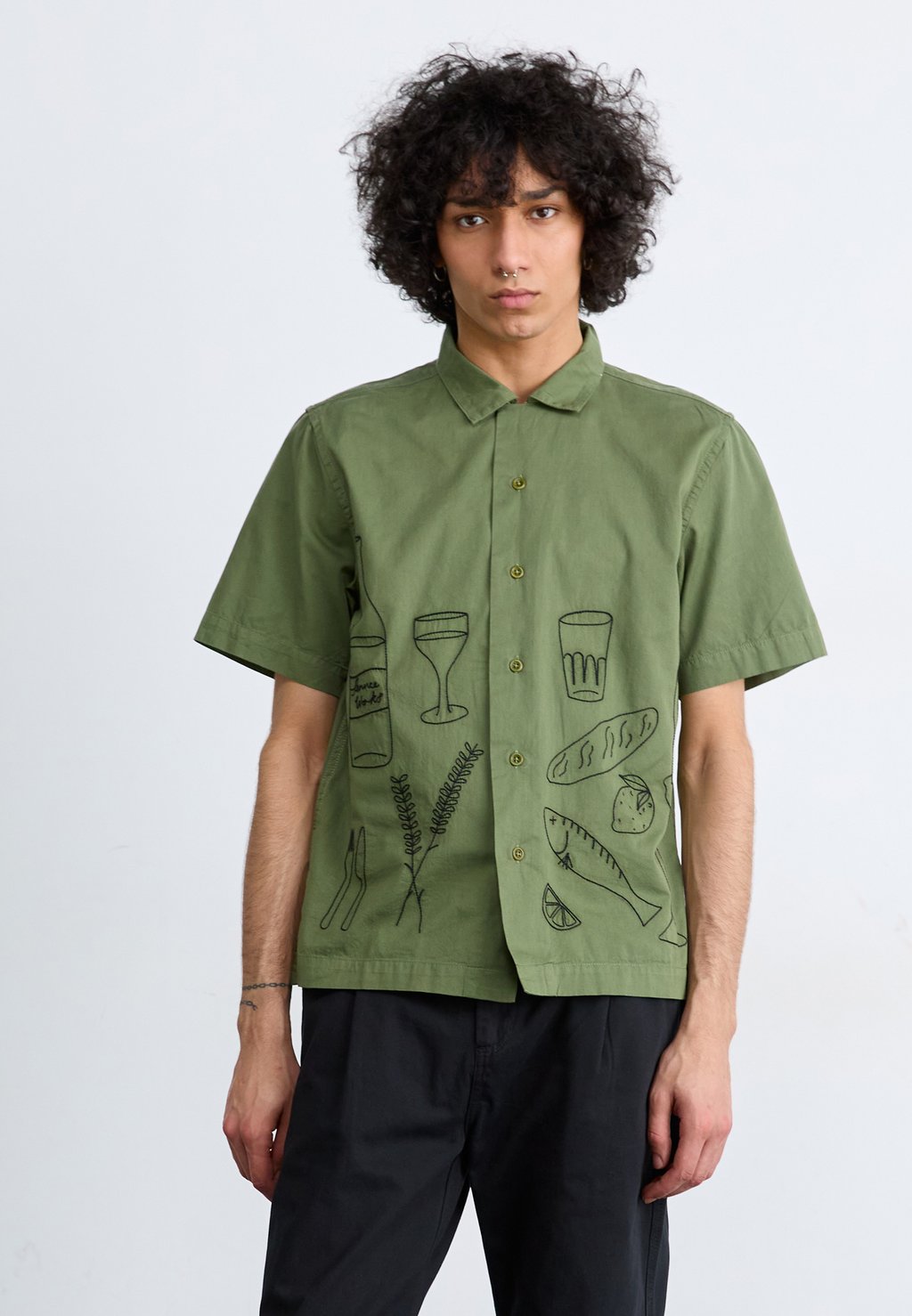 

Рубашка LIGHT PICNIC SHORT SLEEVE SHIRT Service Works, оливковый